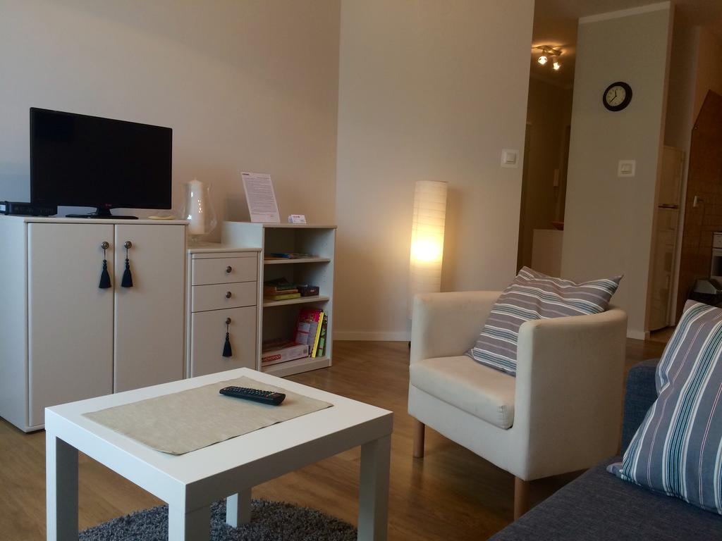 Aluzyjna Erapartments Jabłonna Buitenkant foto
