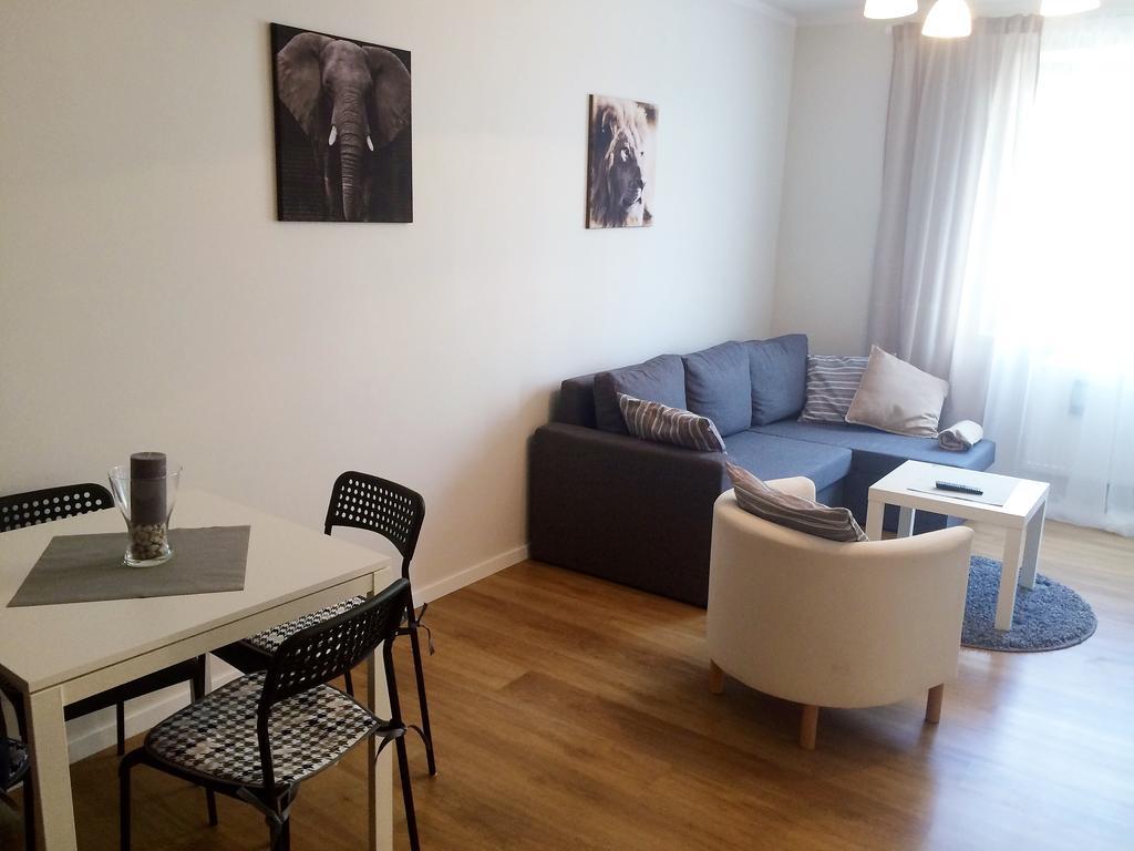 Aluzyjna Erapartments Jabłonna Buitenkant foto